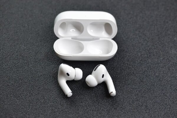 earphones, apple, airpods